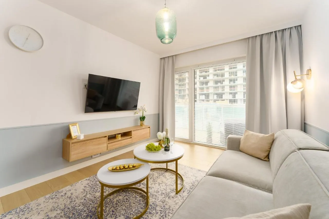 Polanki Aqua Apartamenty Nielimitowany Dostep Do Basenow Parking Free Kolobrzeg