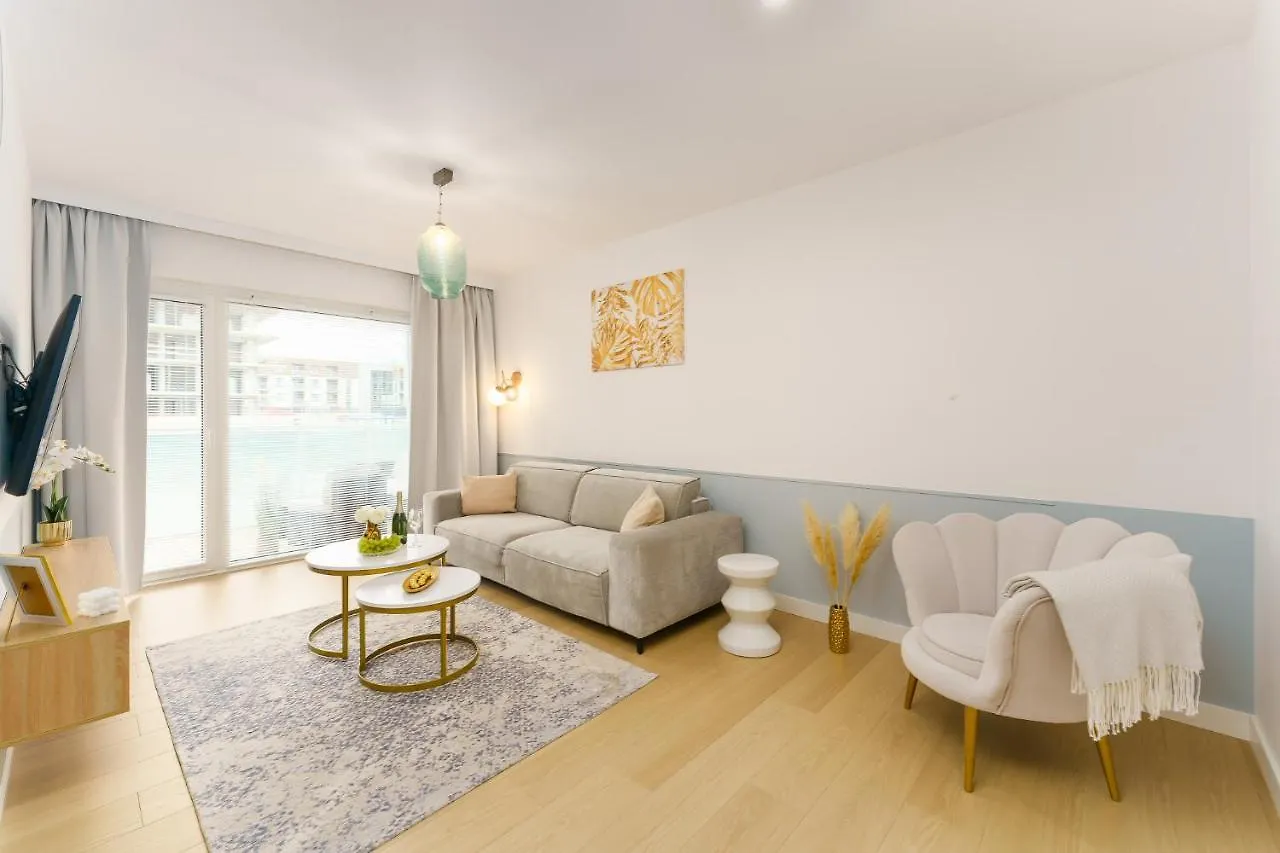 Polanki Aqua Apartamenty Nielimitowany Dostep Do Basenow Parking Free Kolobrzeg 0*,  Poland