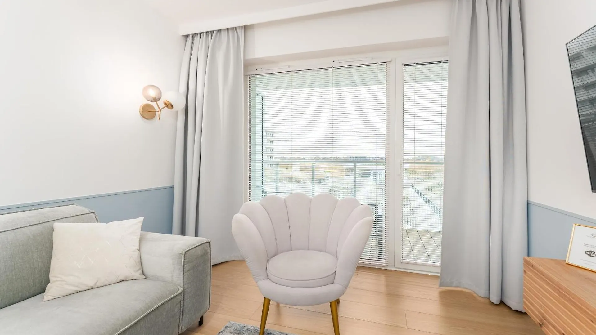 Apartment Polanki Aqua Apartamenty Nielimitowany Dostep Do Basenow Parking Free Kolobrzeg Poland